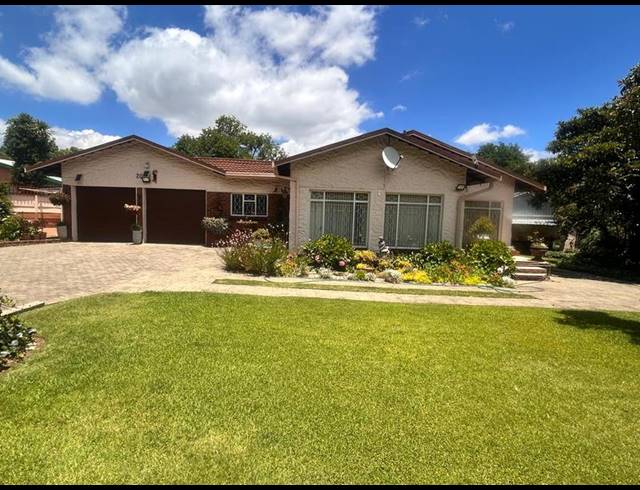 3 BEDROOM HOUSE FOR SALE IN MEYERVILLE